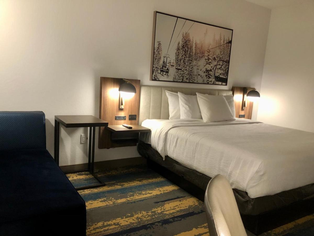 La Quinta Inn & Suites By Wyndham Denver パーカー エクステリア 写真